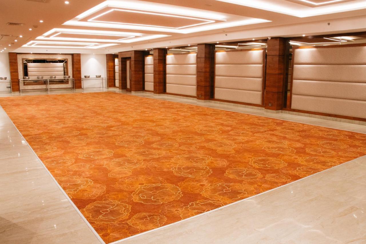 Playotel Premier Vijay Nagar Indore Exterior foto